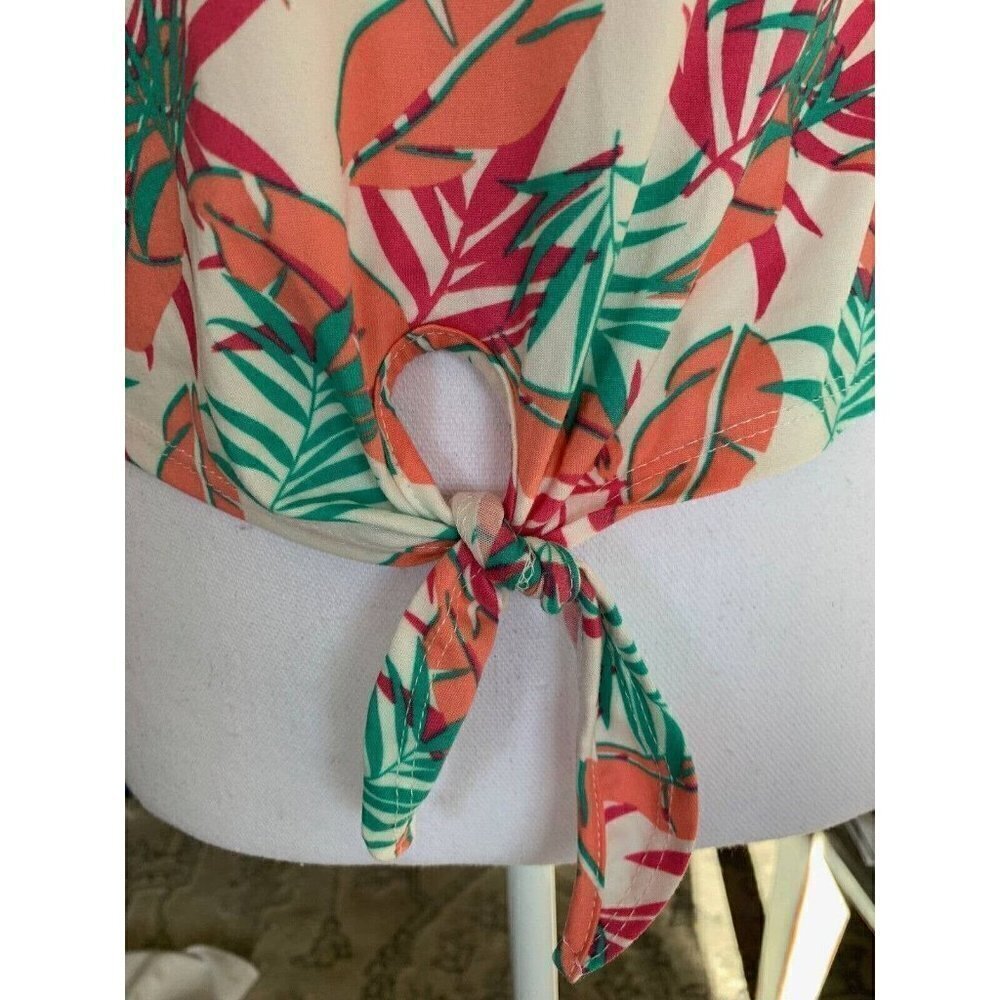 Poof New York Womens Top Size Medium Multicolor Palm Leaves Spaghetti Straps NWT - Picture 8 of 12